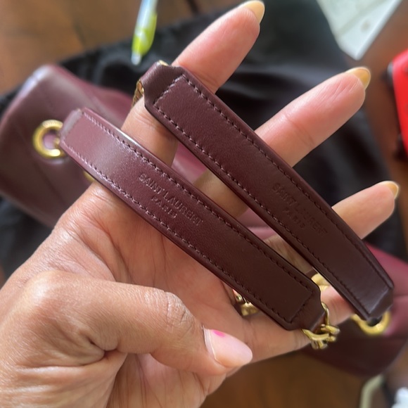 YSL burgundy Lou Lou bag size medium - Picture 9 of 17